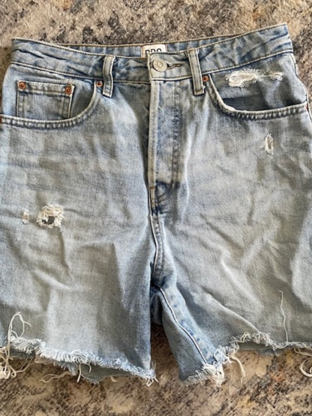 BDG Urban Outfitters Shorts Womens 28 Distressed Denim 90s Long Inseam T13